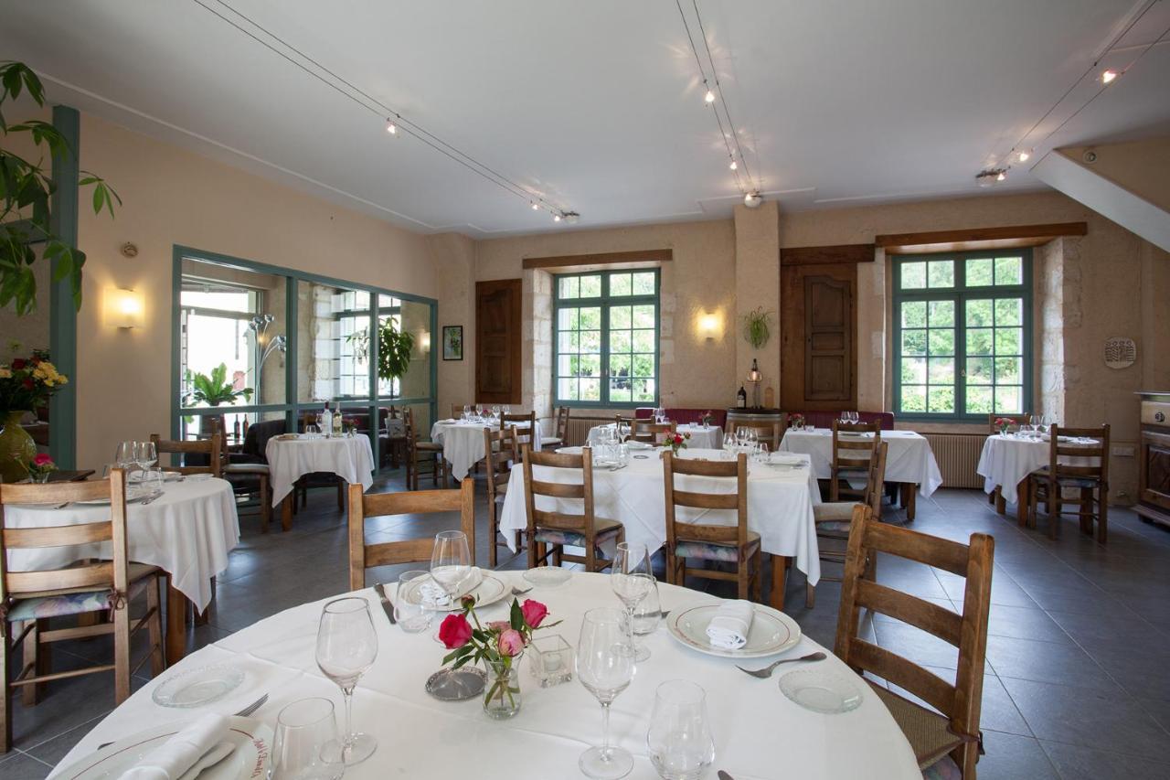 Le Lion D'Or Hotell Manzac-sur-Vern Eksteriør bilde