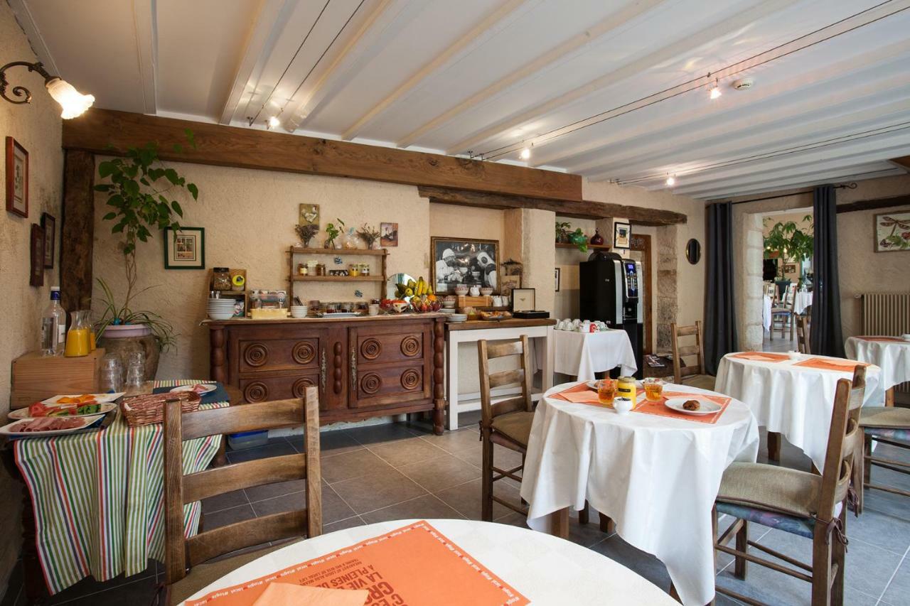 Le Lion D'Or Hotell Manzac-sur-Vern Eksteriør bilde