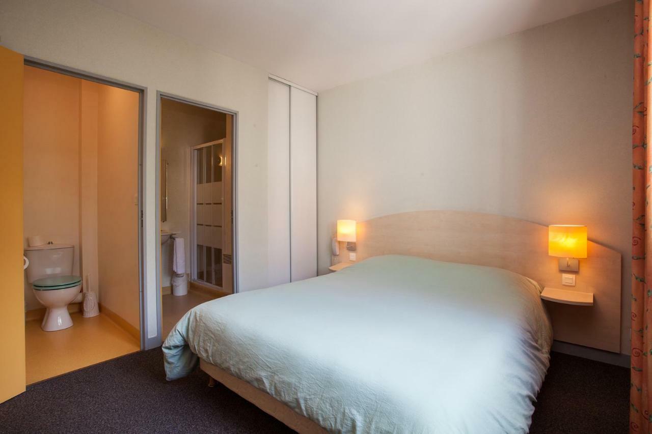 Le Lion D'Or Hotell Manzac-sur-Vern Eksteriør bilde