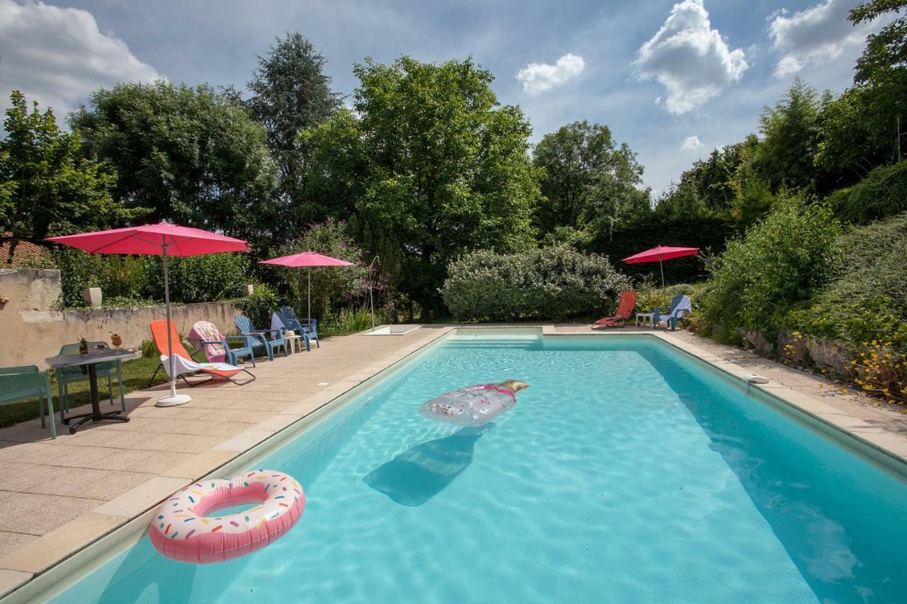 Le Lion D'Or Hotell Manzac-sur-Vern Eksteriør bilde